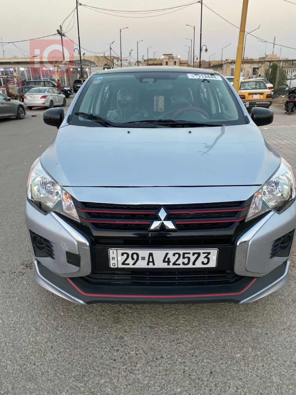 Mitsubishi Mirage G4